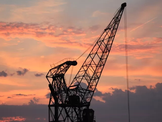 八馬發電側儲能方案